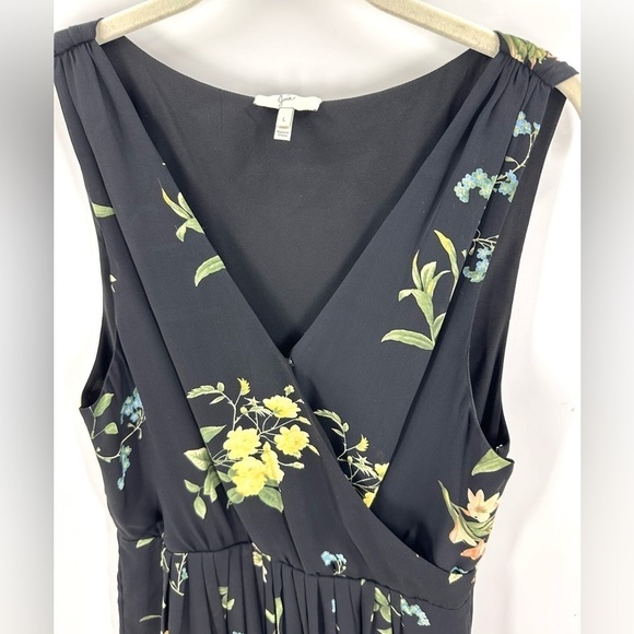 Joie Silk Braydon Dress Size Large Floral Black Caviar Wrap Bust Pleated Skirt - Picture 5 of 15